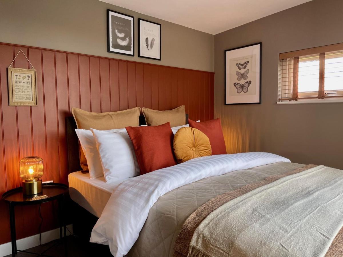 The Cabin@Tyddynucha Caernarfon Ngoại thất bức ảnh
